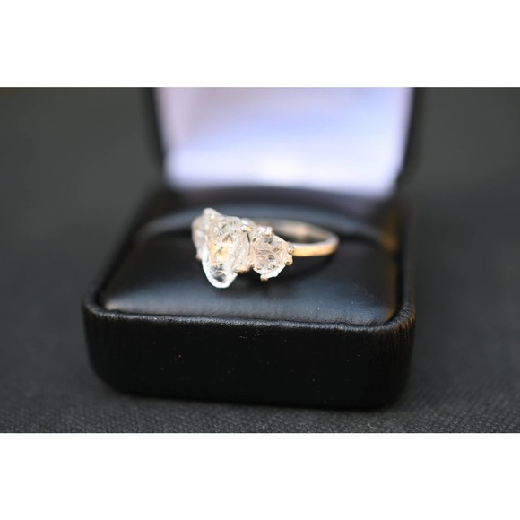 Engagement rings, raw diamond ring, raw stone ring, alternative engageme… - Picture 4 of 4